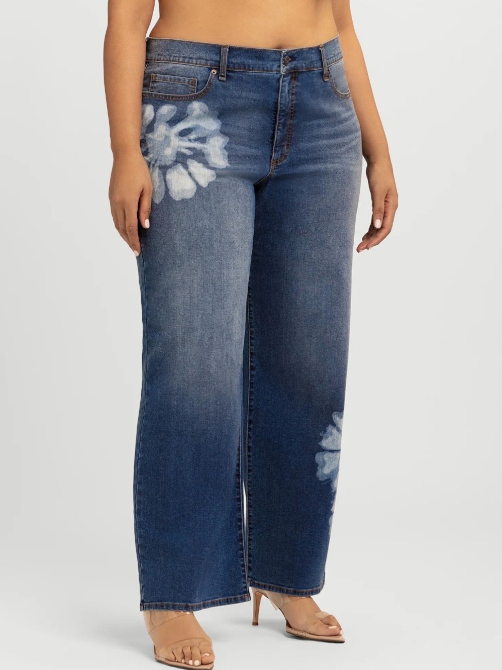 NWT Jessica Simpson Mid-Rise Relaxed Straight-Leg Jeans White Print size: 10 - Picture 6 of 8